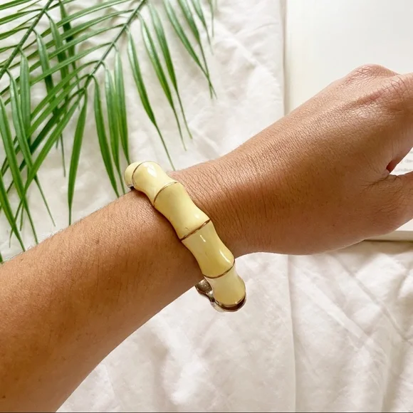 Custard and Gold Vintage Inspired Bangle Bracelet - Picture 4 of 5